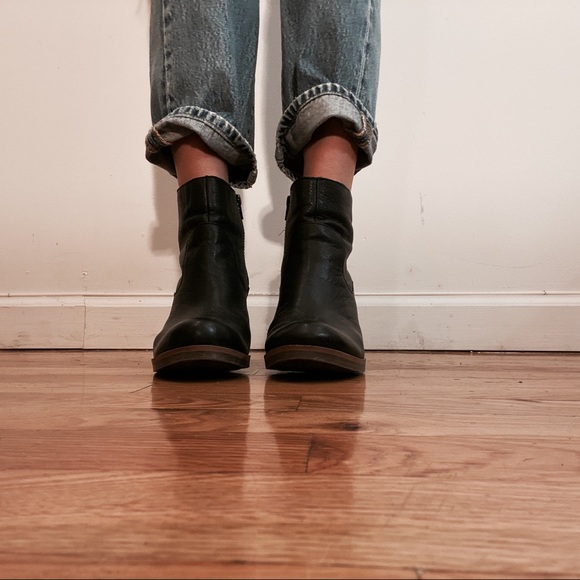 Kirk-ease Black Leather Booties brown leather wedge heel size 7.5 - Picture 2 of 4
